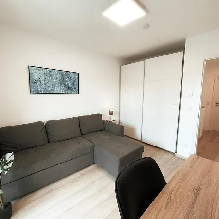 Modern Maisonette With Big Garden In Apartman *