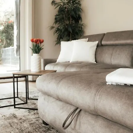 Apartman Modern Maisonette With Big Garden In Graz