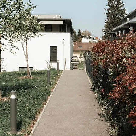 Modern Maisonette With Big Garden In *