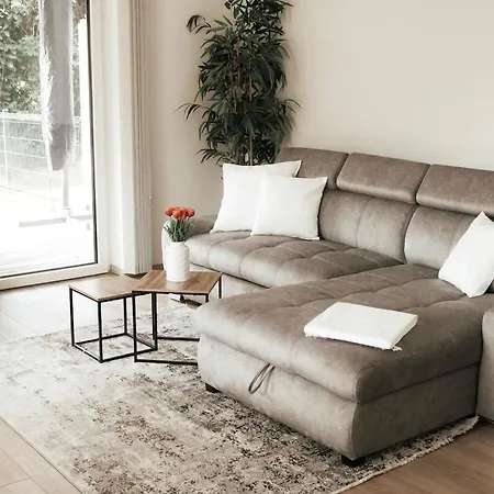 Modern Maisonette With Big Garden In Апартаменты Грац