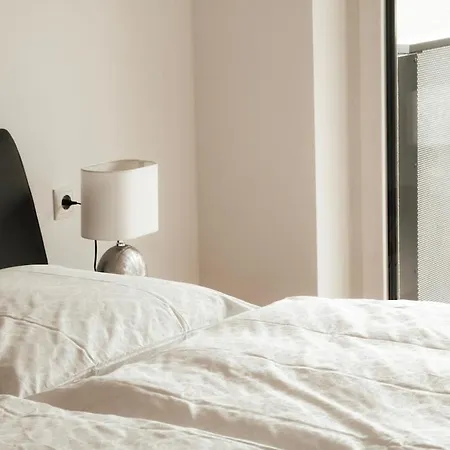 Modern Maisonette With Big Garden In * Грац