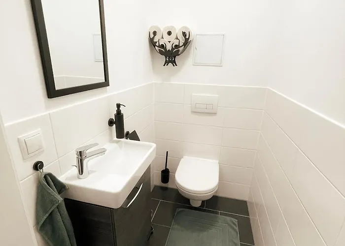 Appartamento Modern Maisonette With Big Garden In