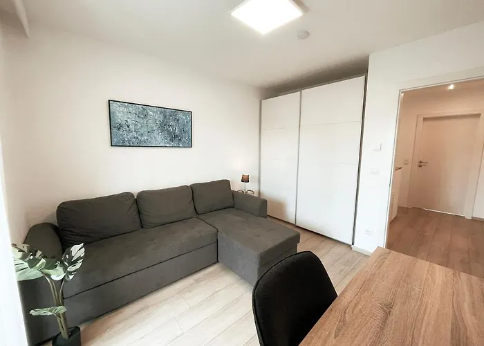 Modern Maisonette With Big Garden In Appartamento *